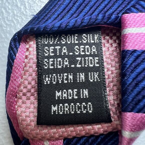 Pink Thomas Pink 100% Silk Tie Pink Navy Blue Striped Luxury Woven In England - Picture 5 of 5